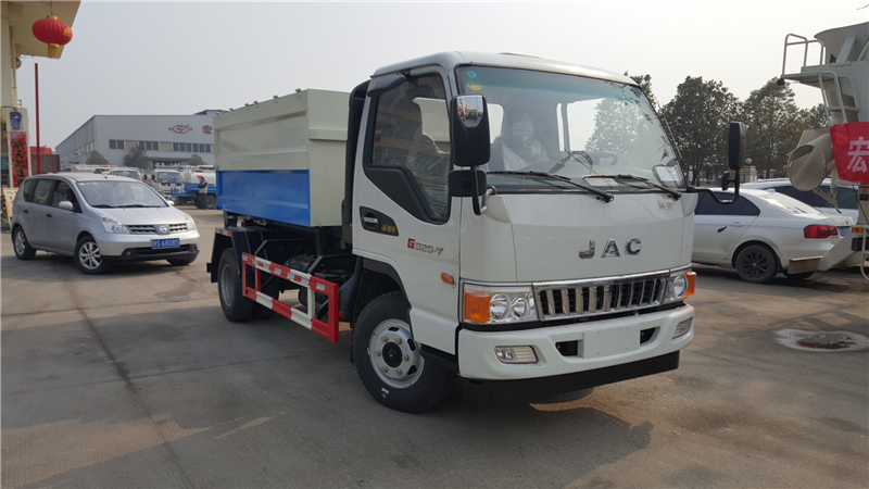 �������᎛�Ṵ������܇,4��6����